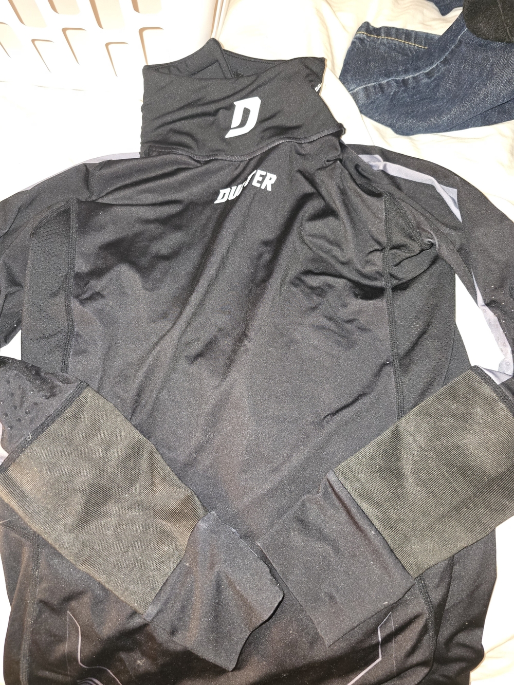 Dutzler youth hockey cut proof top